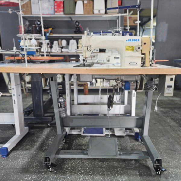 Máquina Plana Industrial Semi-Usada 8700